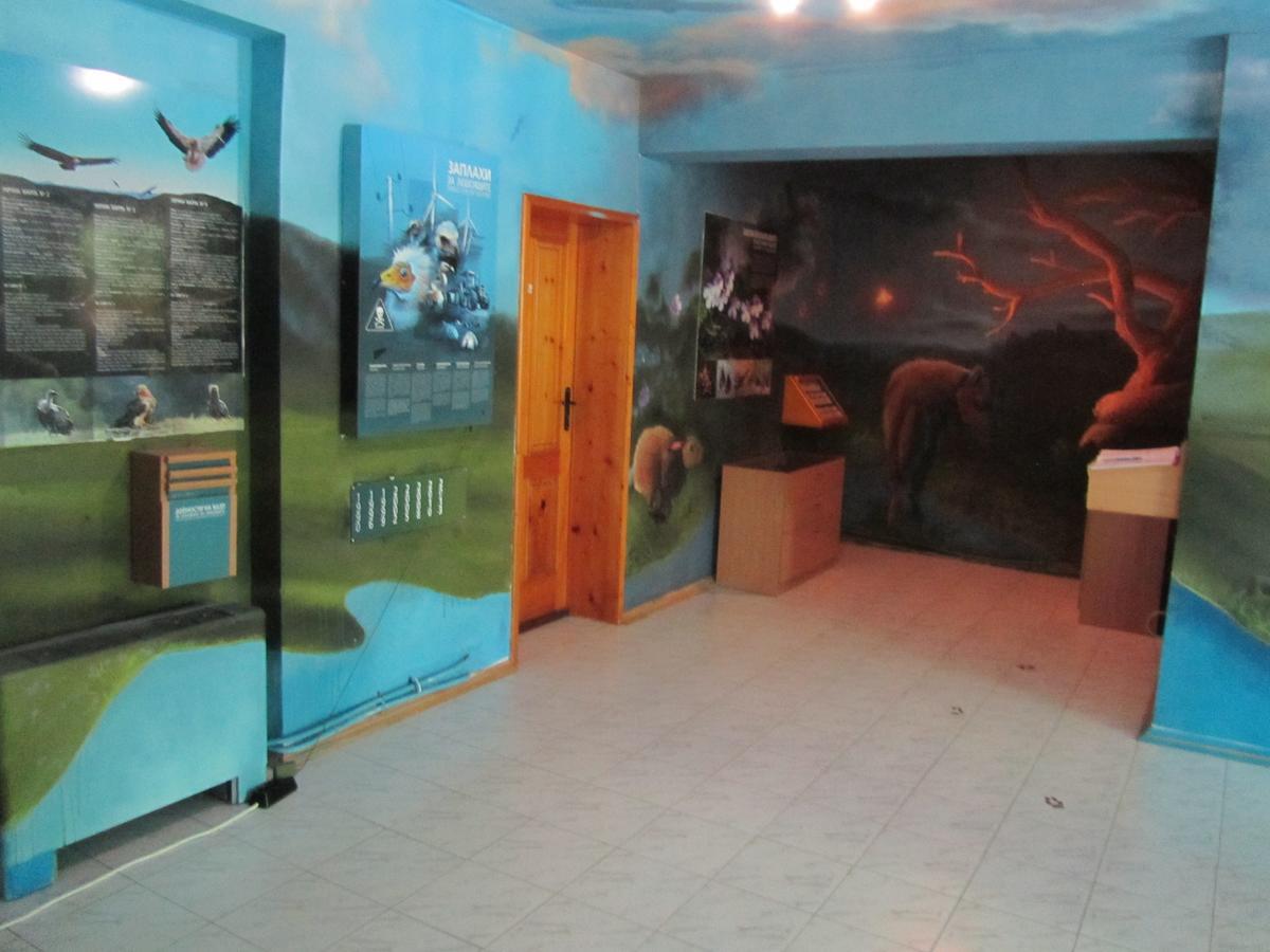 Vulture Centre Eastern Rhodopes Villa Madzharovo ภายนอก รูปภาพ